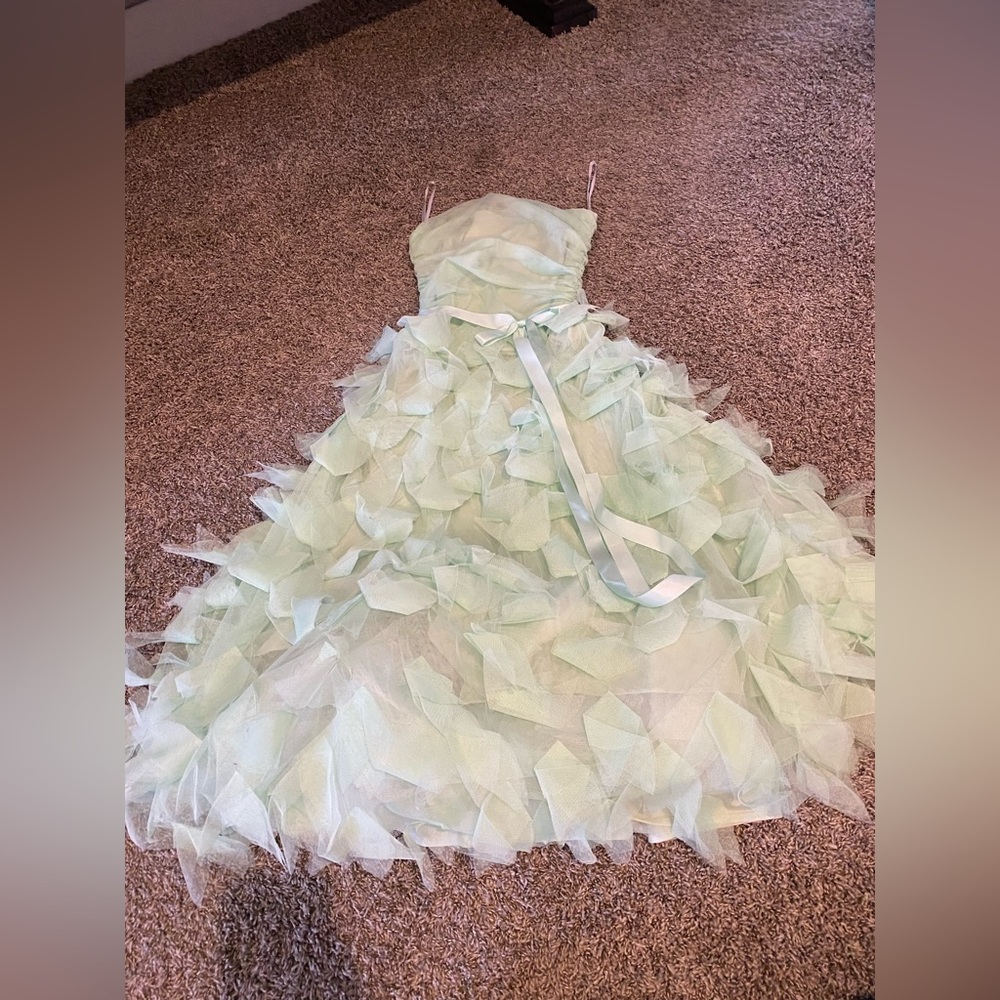 B. Darlin 3/4 Dress